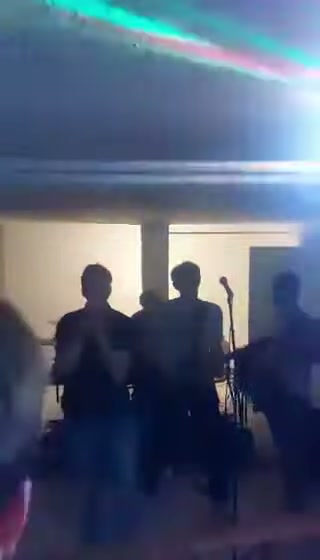 received_781800533116934