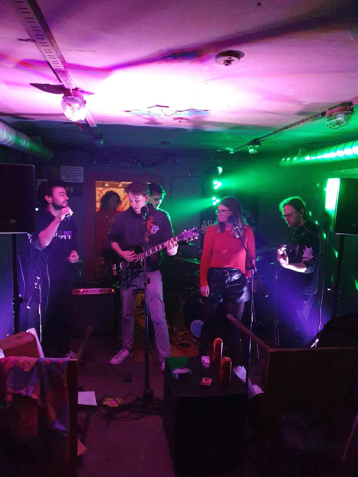 received_773186901140405