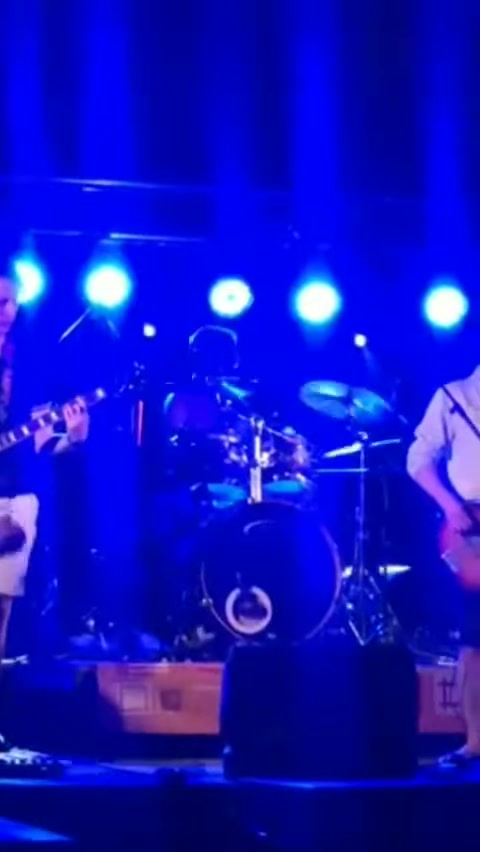 VID_484650905_230849_743